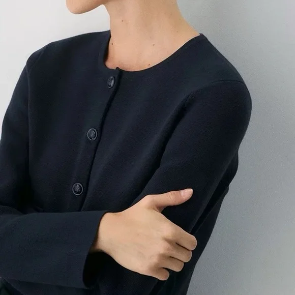 Babaton Notable Cardigan - Picture 2 of 6